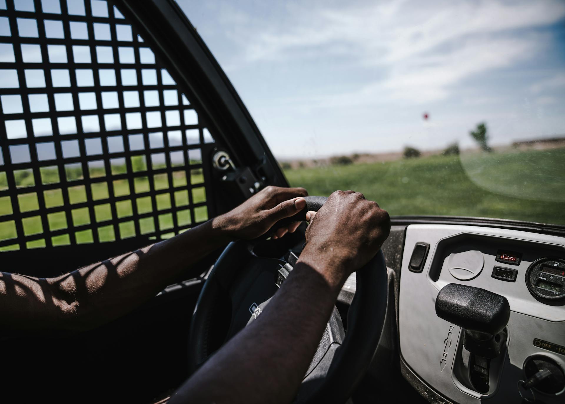 Exploring the Green: A Comprehensive Guide to Golf Cart Rentals in Top US Golf Destinations
