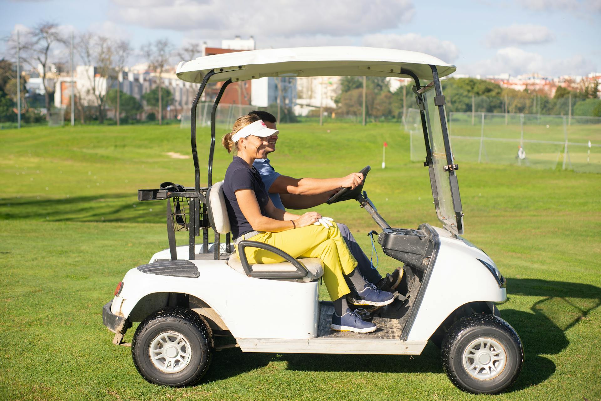 Maximizing Your Golf Experience: A Comprehensive Guide to the Advantages of Golf Cart Rental in Delray Beach, Florida