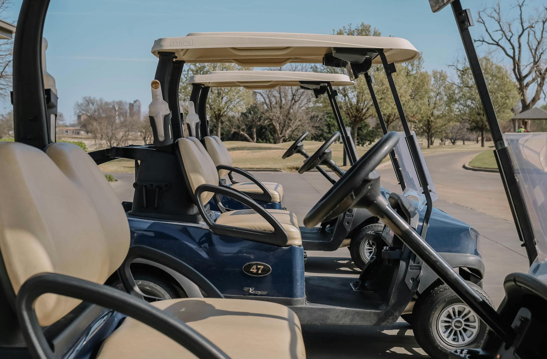 Exploring the Growing Trend of Golf Cart Rentals for Sustainable Urban Mobility in Delray Beach, Florida